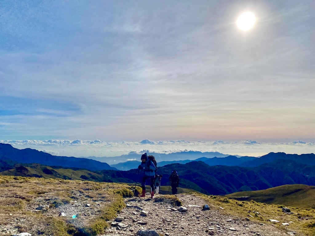 戒茂斯上嘉明湖下向陽O形路線